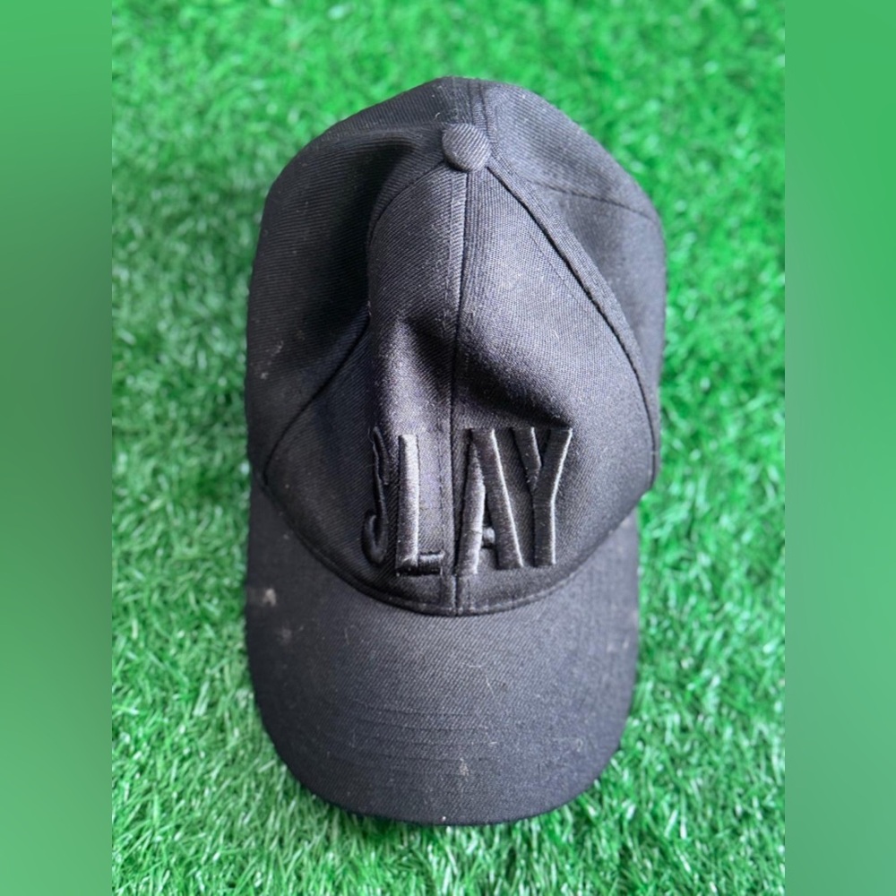 Black‎ Hat Classic Curved Brim